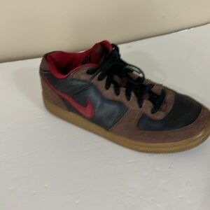 Nike 312089-216 Brown, Black and Red  Rare 2006 Swoosh 6.5 Y